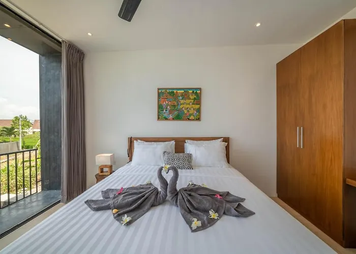 Jannati - 4br Pool Near Berawa Canggu