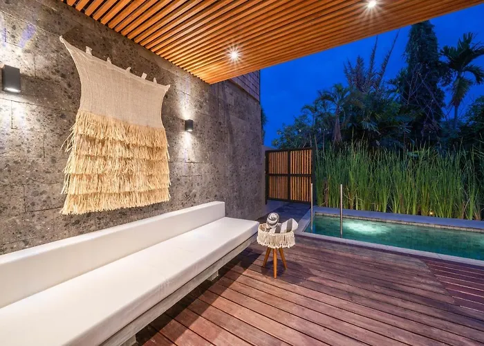 Villa Jannati - 4br Pool Near Berawa