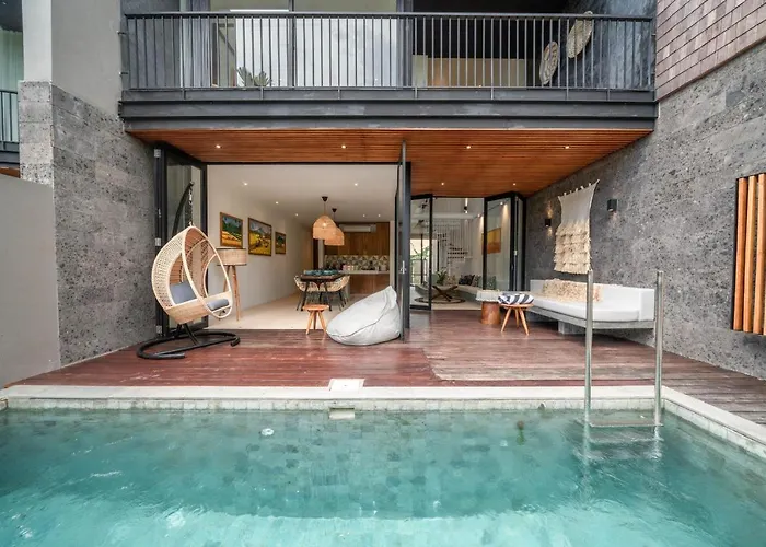 Villa Jannati - 4br Pool Near Berawa Canggu