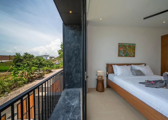 Jannati - 4br Pool Near Berawa * Canggu