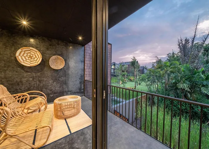 Jannati - 4br Pool Near Berawa Villa *