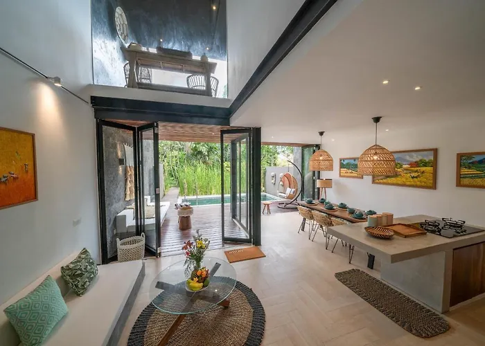 Jannati - 4br Pool Near Berawa
